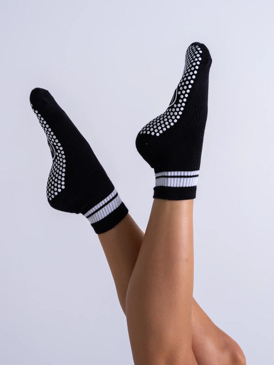 Quarter - Black