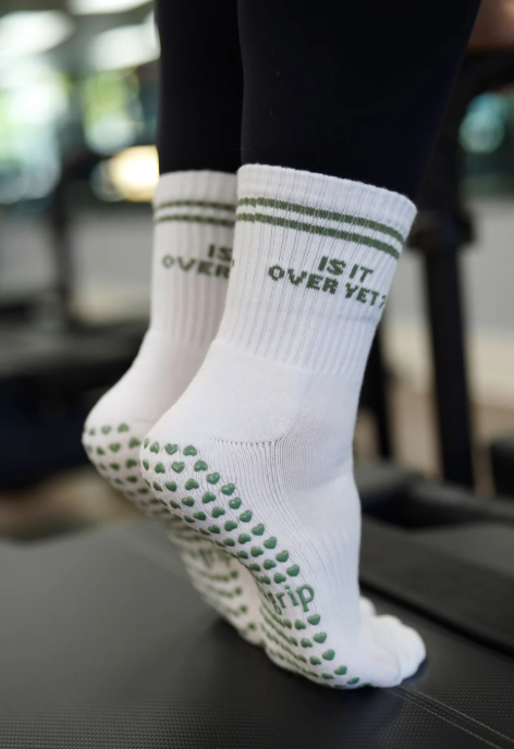 Pilates vs Barre vs Lagree: Do You Need Different Grip Socks?