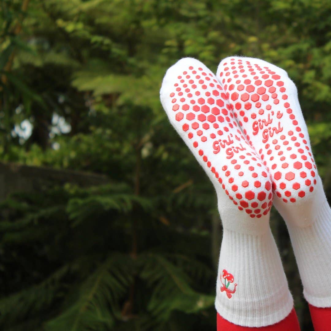 💕 Girl’s Girl Grip Socks