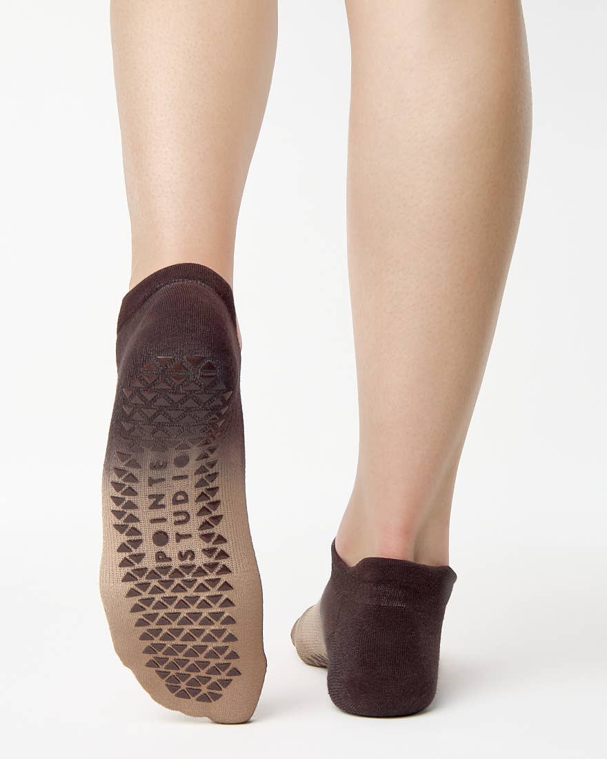 Wyatt Full Foot Grip Sock - Mocha