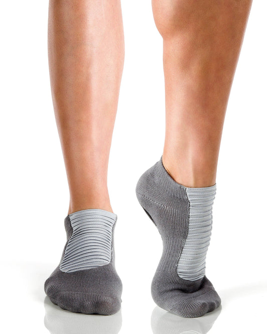 Moto Closed Toe Grip Sock: Gray