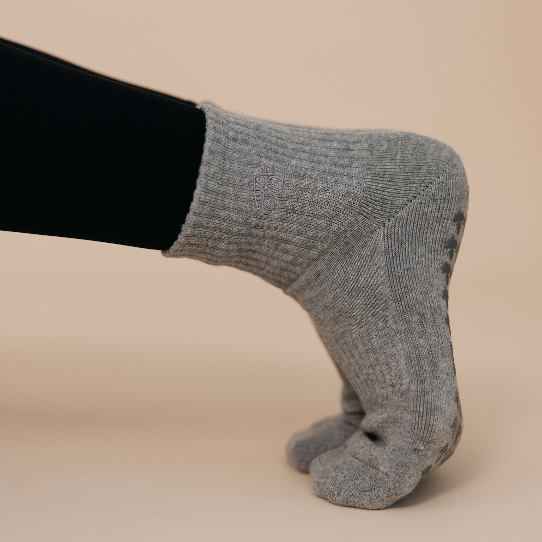Earl Grey Grip Socks