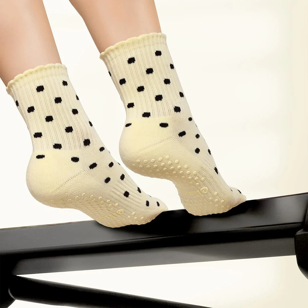 Dual-Direction™ Polka Dots – Butter Yellow