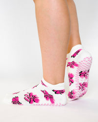Pointe Studio Petal Pink full-foot grip socks for Pilates and Barre