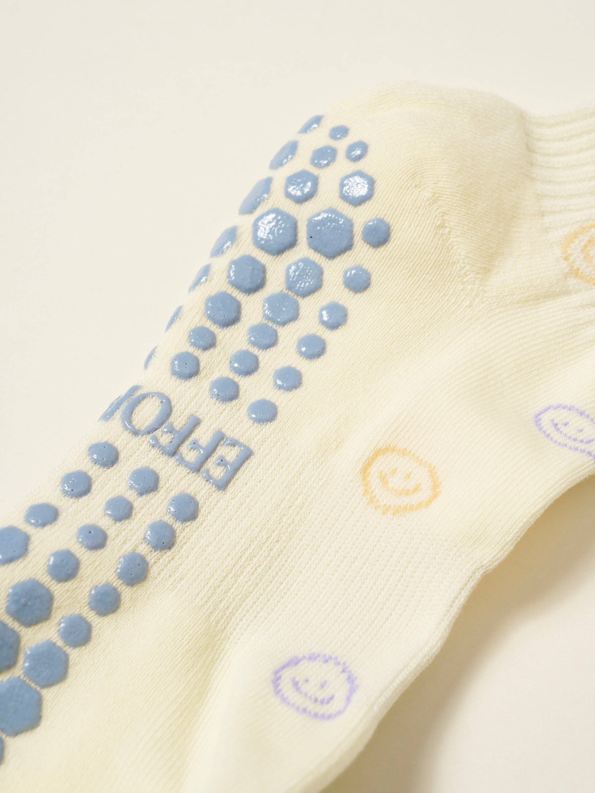 😊 Smiley Face Ruffle Grip Sock
