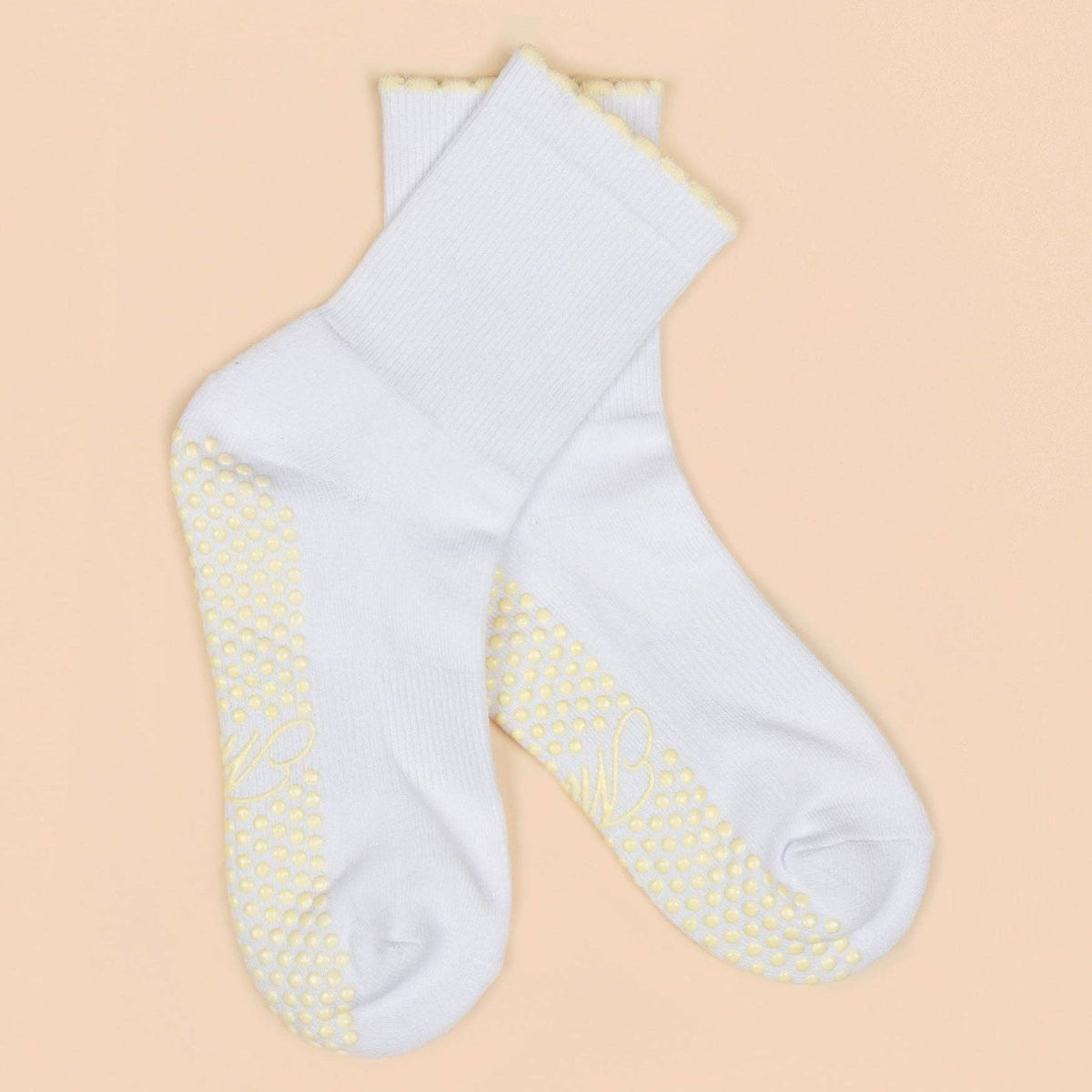 Maison Joie Muse Yellow grip sock detail
