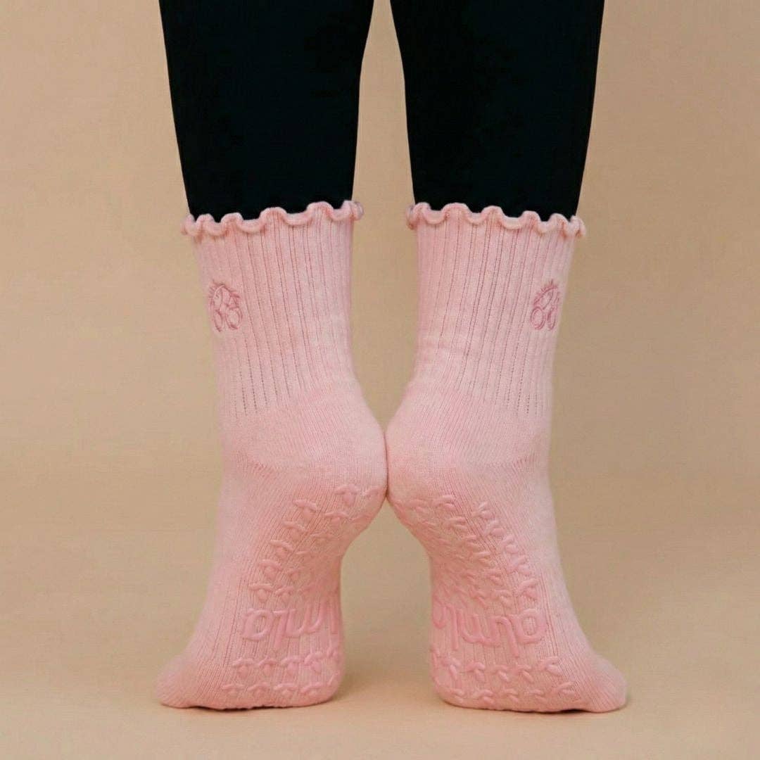 🍓 Strawberry Milk Grip Sock