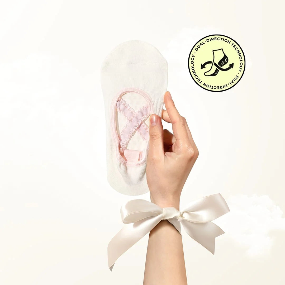 Dual-Direction™ Ballerina Edit – Buttercream Grip Socks