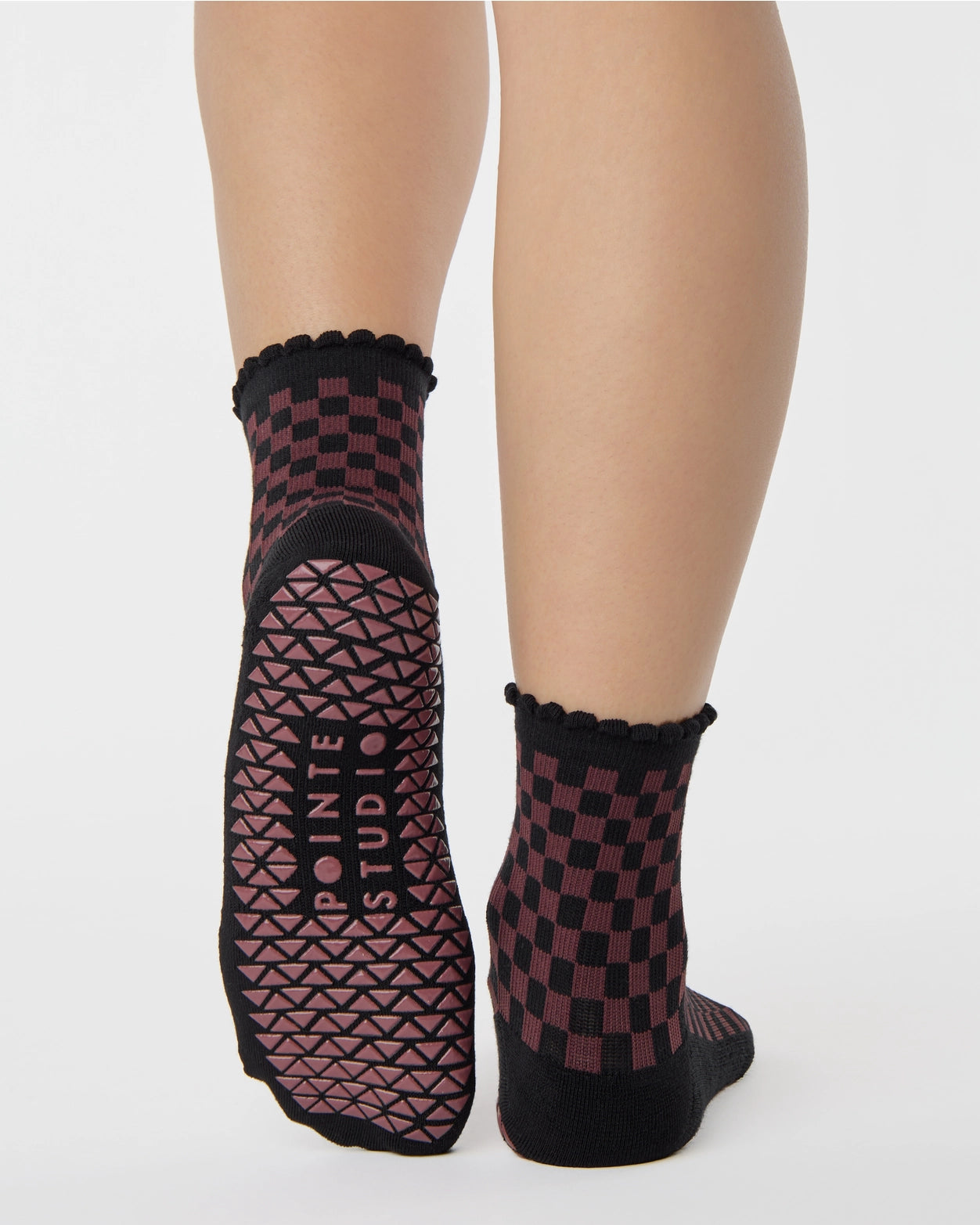Women's Annie Ankle Grip Sock - Brown Checkered