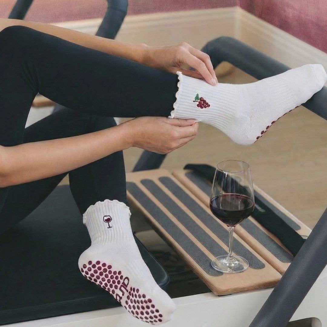 🍷 Cabernet Grip Sock