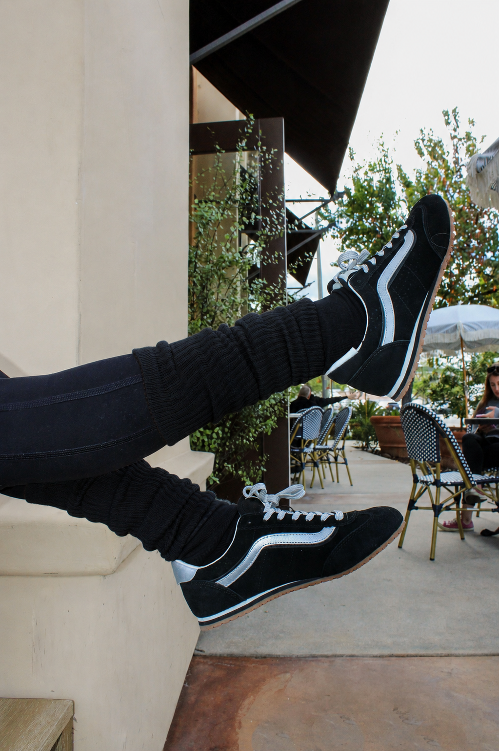 Black Scrunch Grip Socks