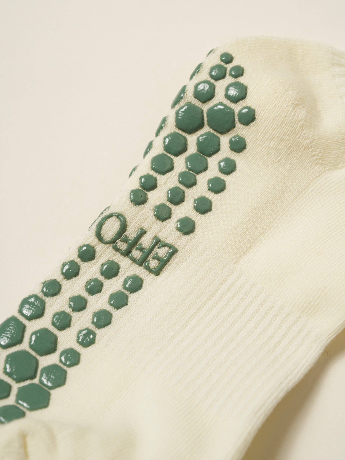 Cropped Crew Grip Sock – Garland