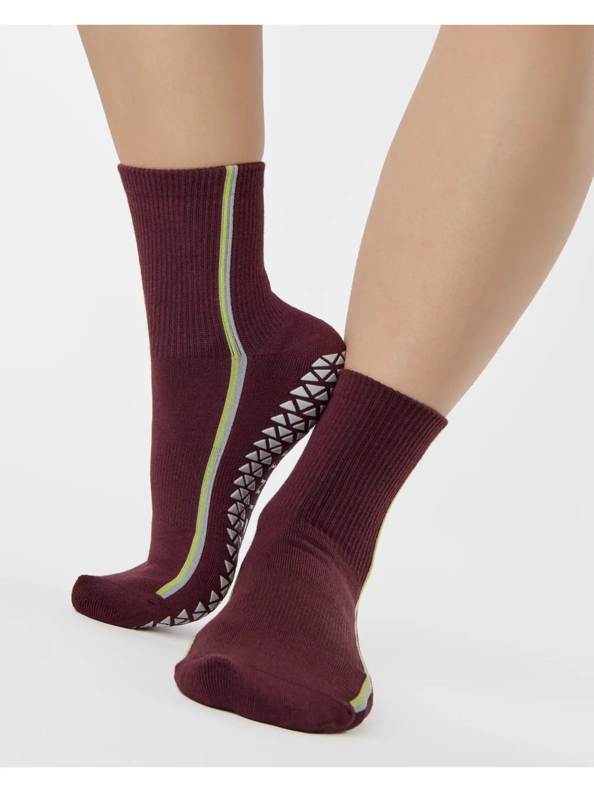 Race Ankle Grip Sock | Chocolate Cherry