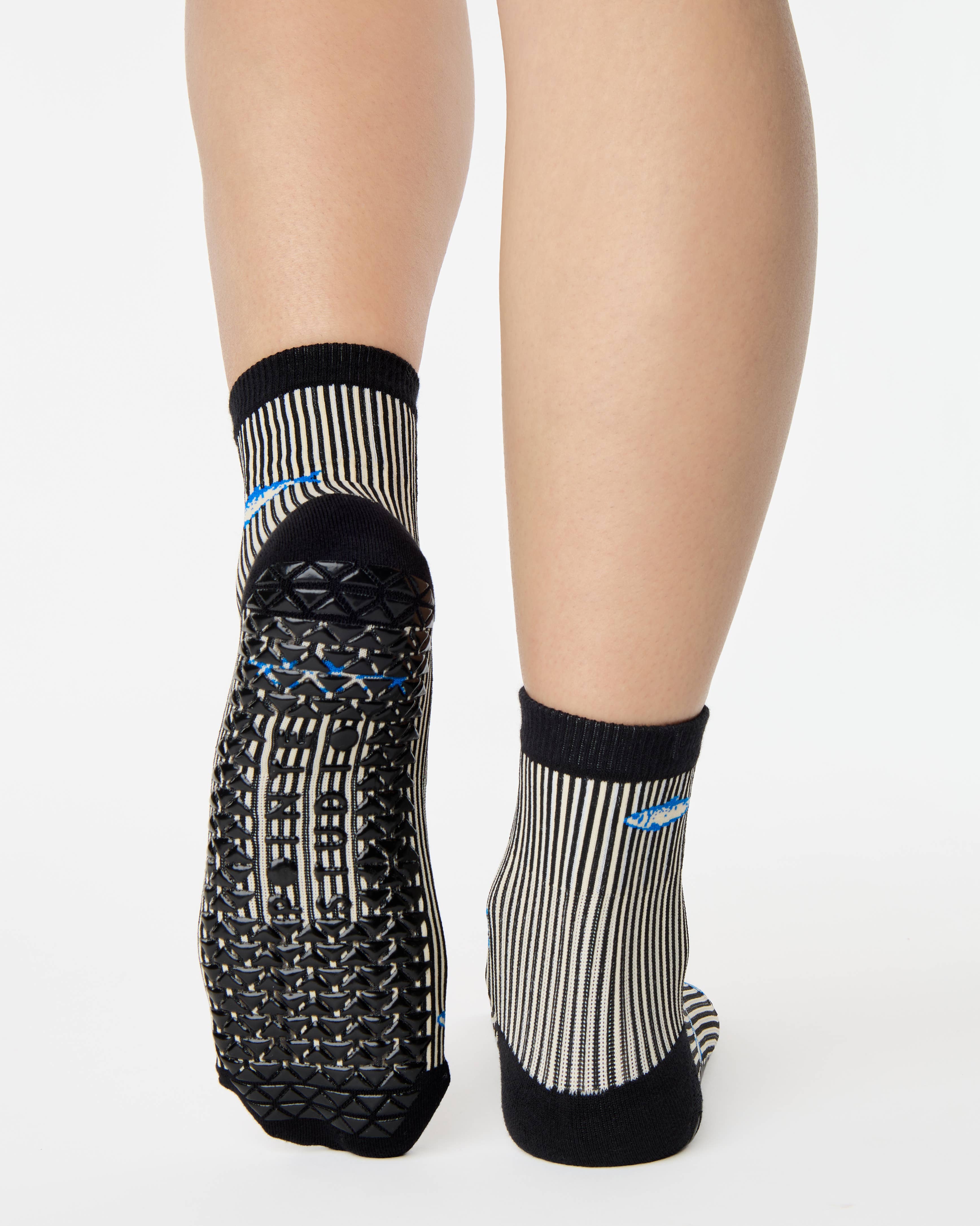 Sardines Ankle Grip Sock | Black