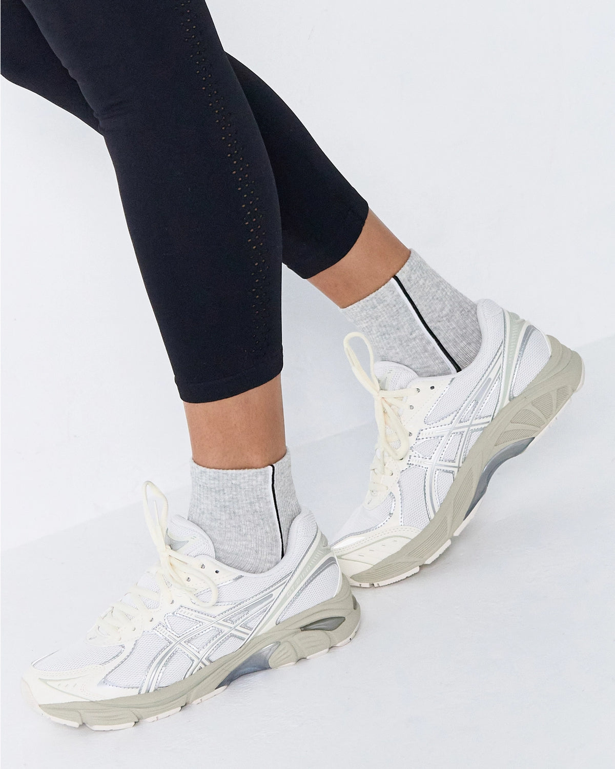 Race Ankle Grip Sock | Gray
