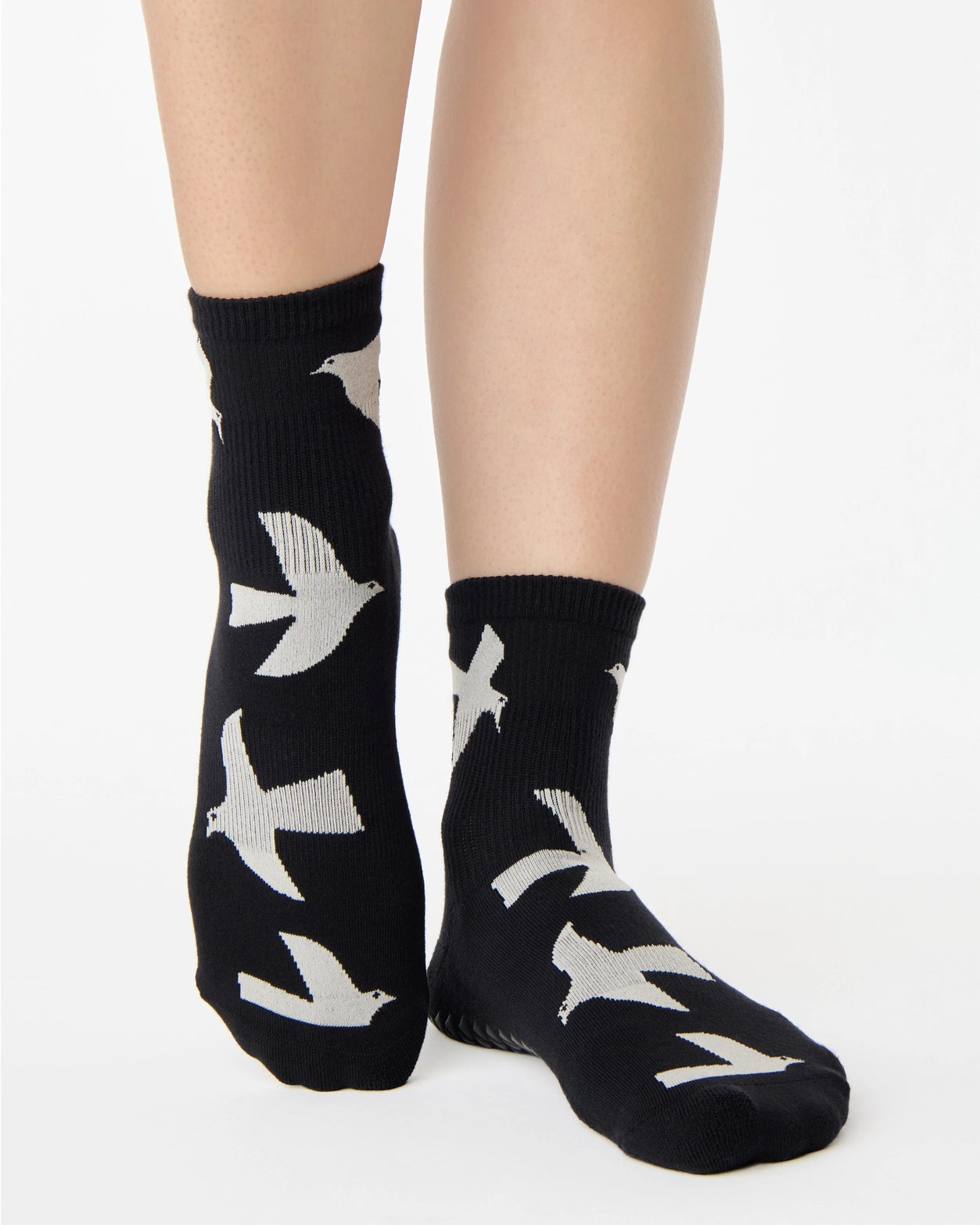 Fly Away Ankle Grip Sock | Black