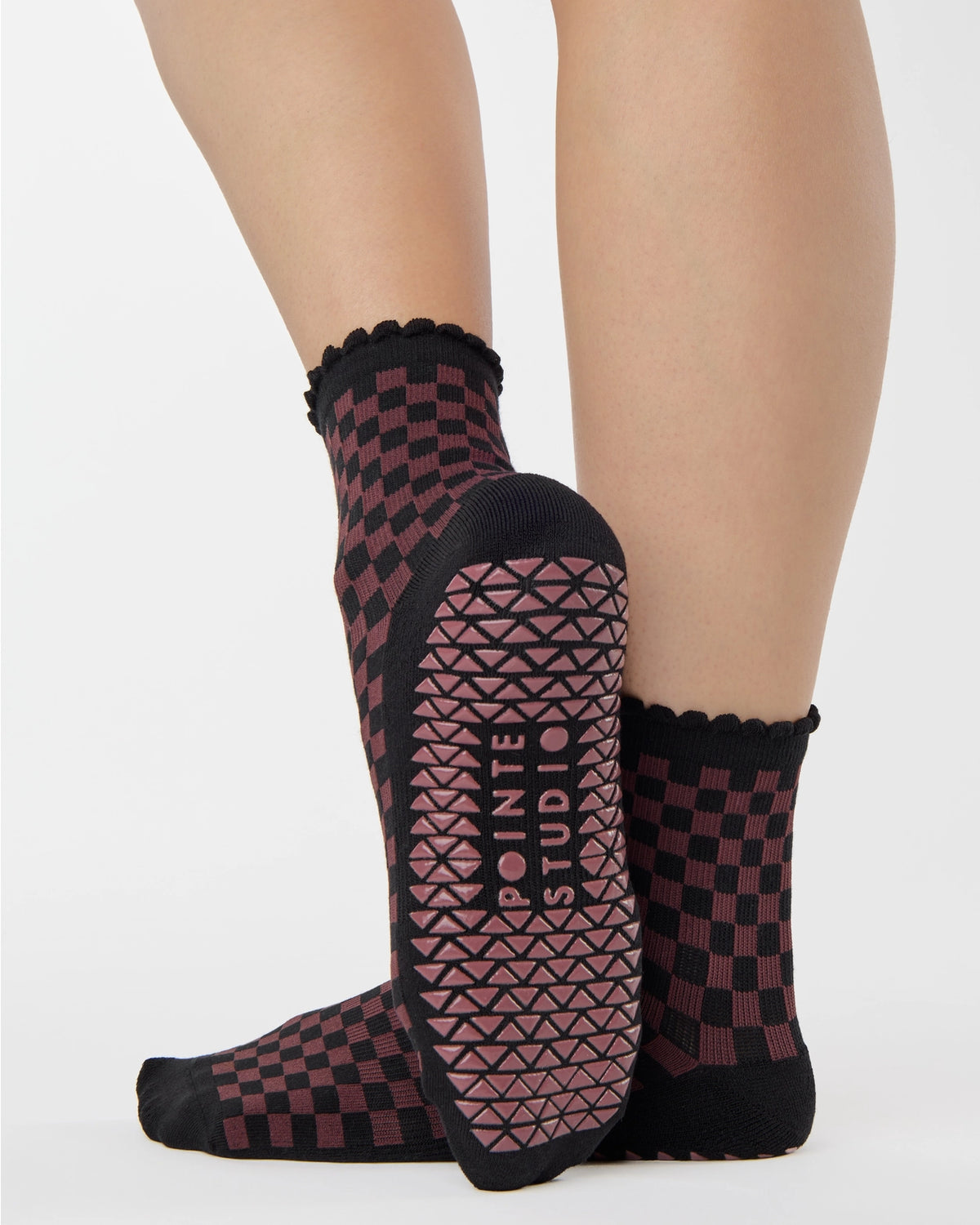 Women's Annie Ankle Grip Sock - Brown Checkered