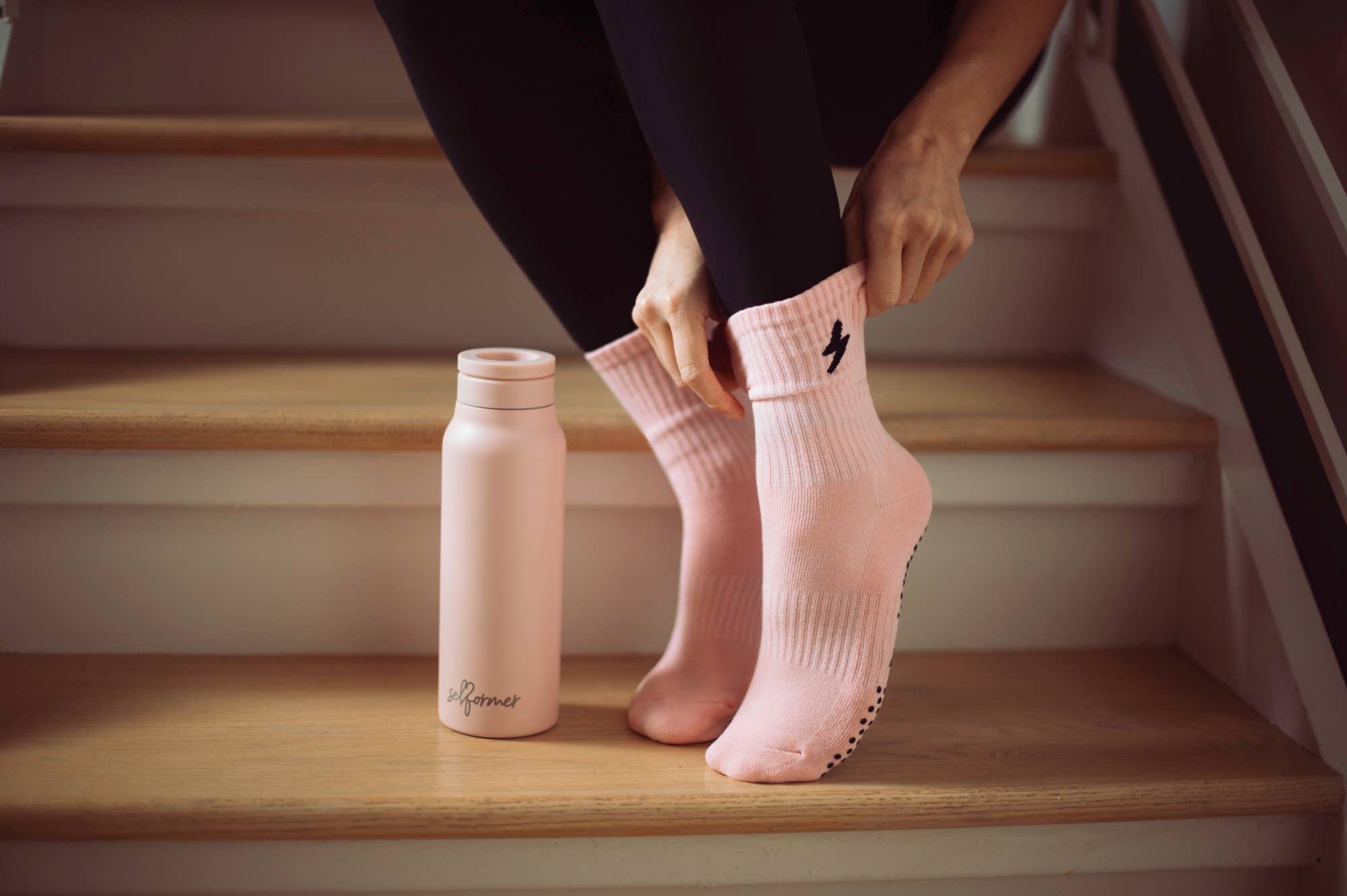 💖⚡ THE PINK SUGAR BOLT GRIP SOCKS
