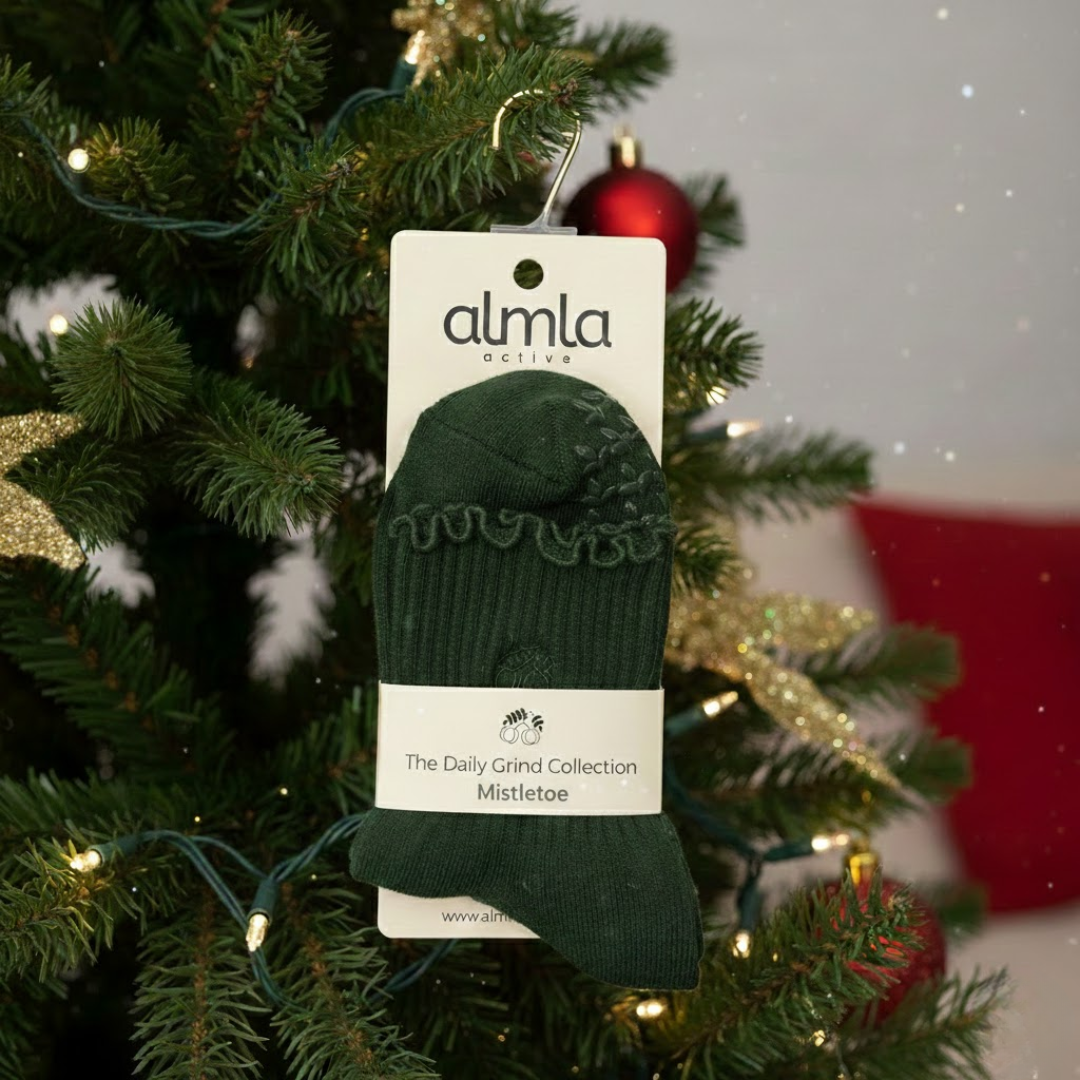 Mistletoe Grip Socks