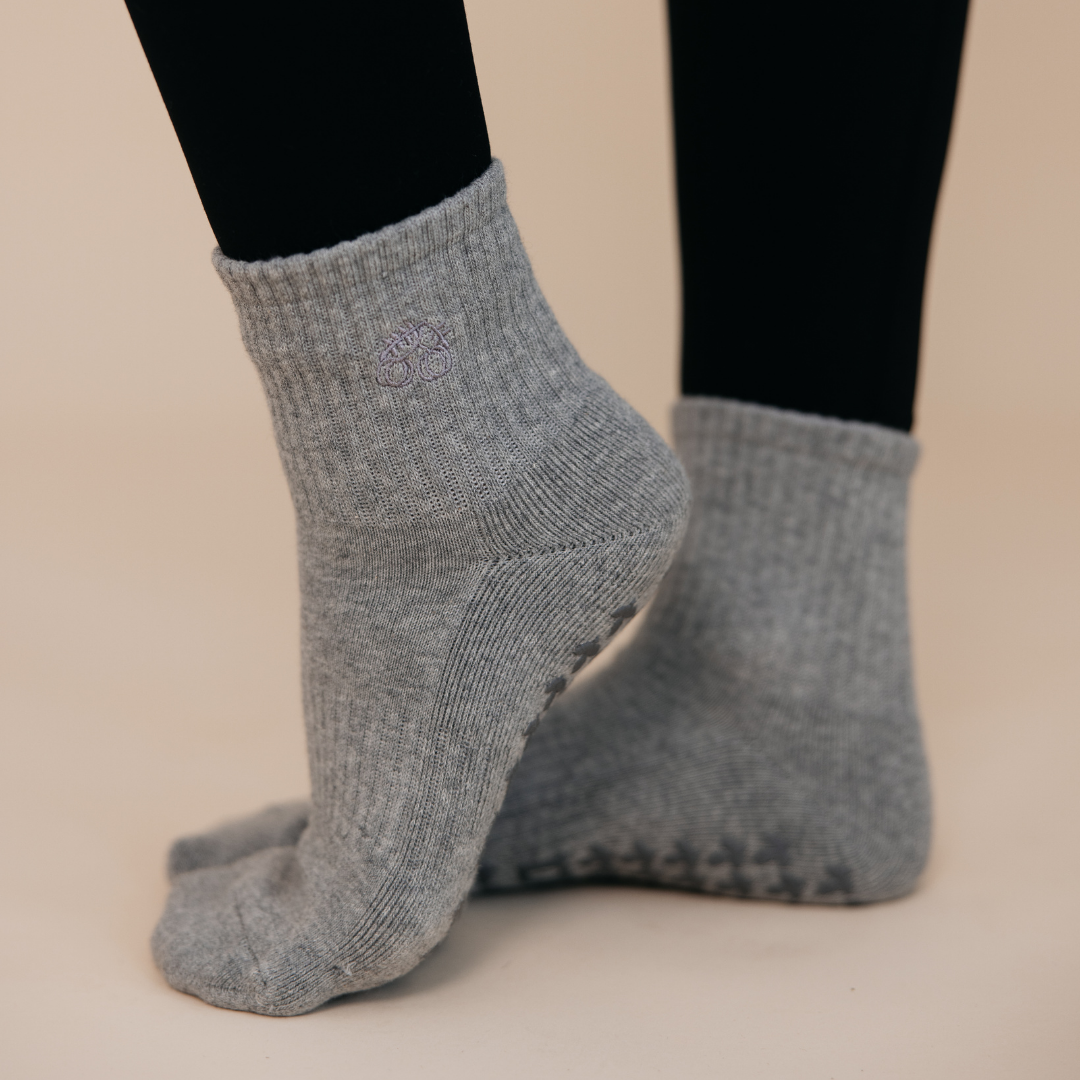 Earl Grey Grip Socks