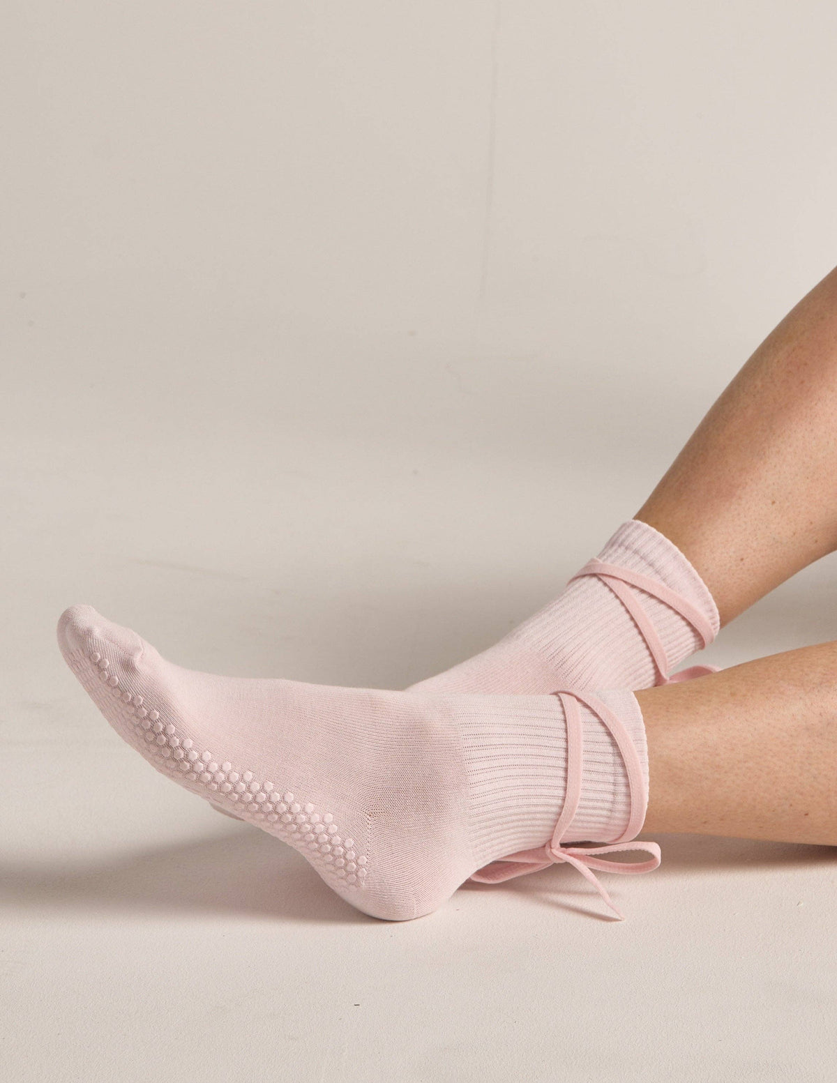Lucky Honey Nina Grip Sock in Ballet Pink detail 2
