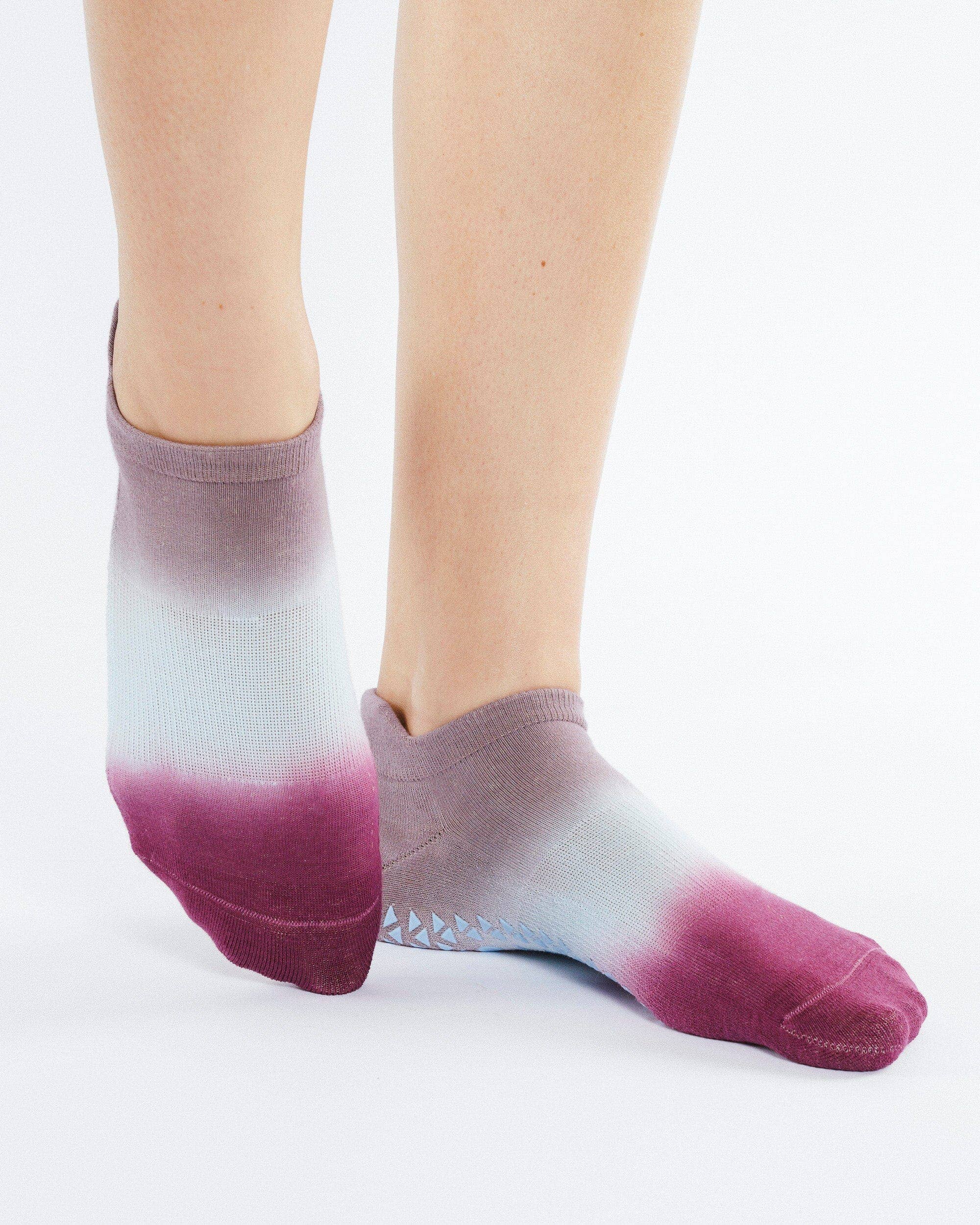 Wyatt Full Foot Grip Sock - Berry