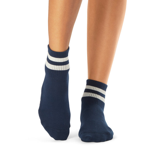 TAVI Aria Mini-Crew grip socks in Indigo Stripe - detail view 2