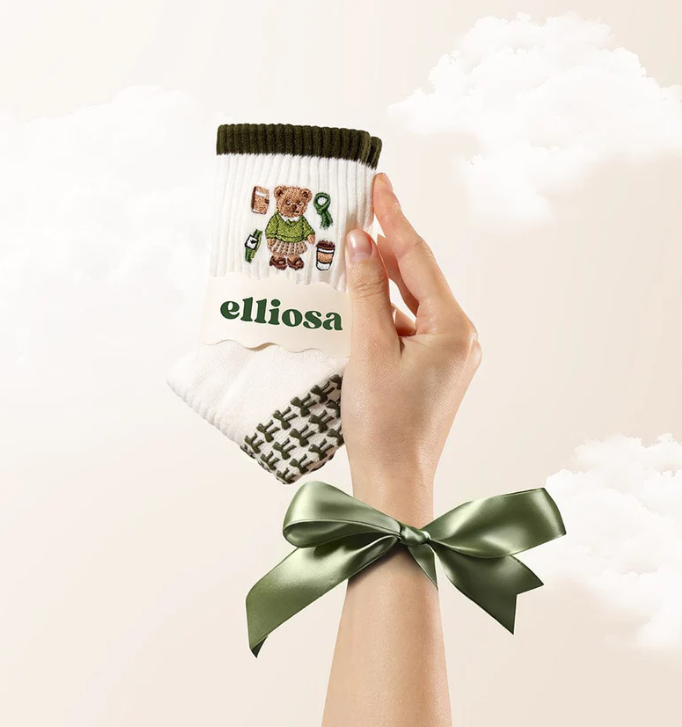 Beary Matcha Grip Sock