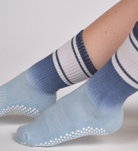 Lucky Honey Ombre Grip Sock in Dusk detail 3