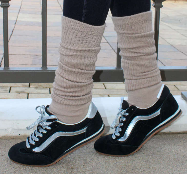 ☕Latte Scrunch Grip Socks
