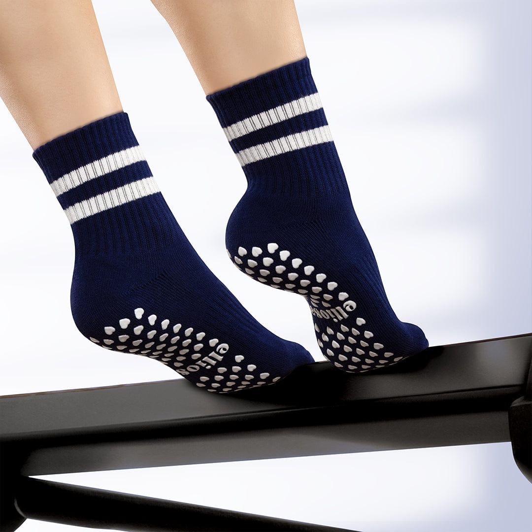 Dual-Direction™ Grip Stripes – Navy