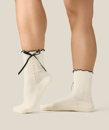 Sweet Bow Ivory Crew Grip Sock