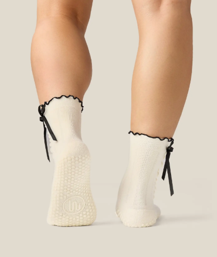 Sweet Bow Ivory Crew Grip Sock