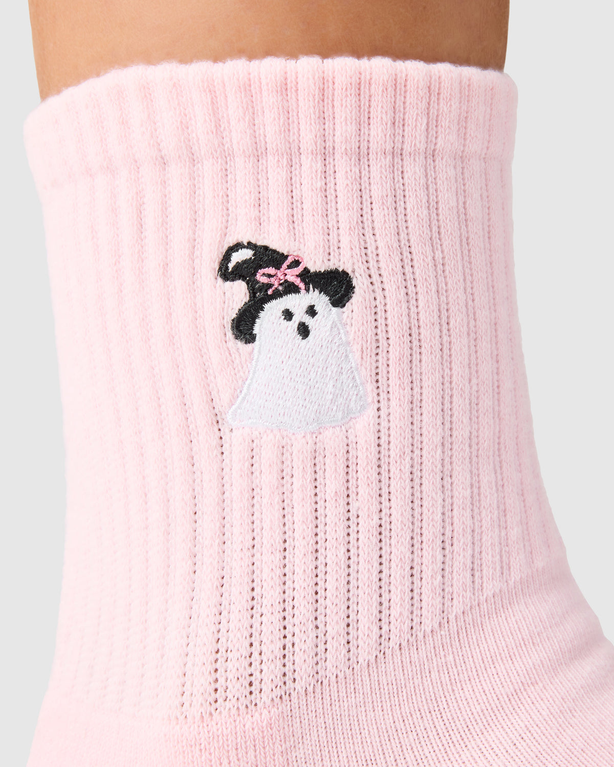 Crew Grip Socks - Sweet Ghost Pink — detail view 2