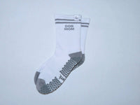 Footwrk Dog Mom grip socks in white and grey — product photo