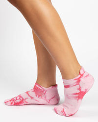 Pointe Studio Washout Full Foot Grip Sock in hot pink tie-dye — official product image 3