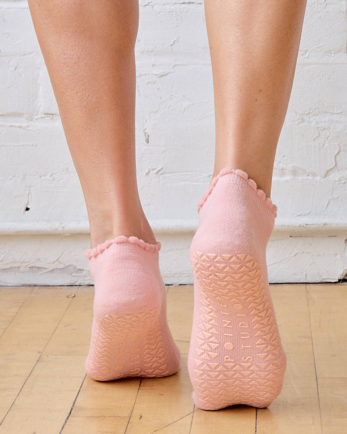 Pointe Studio Love Full Foot Grip Sock in coral pink — official product image 7