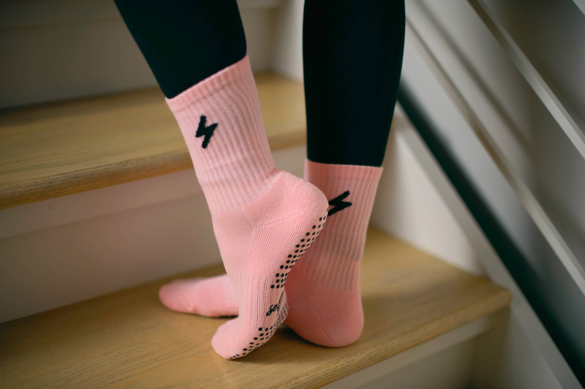 💖⚡ THE PINK SUGAR BOLT GRIP SOCKS