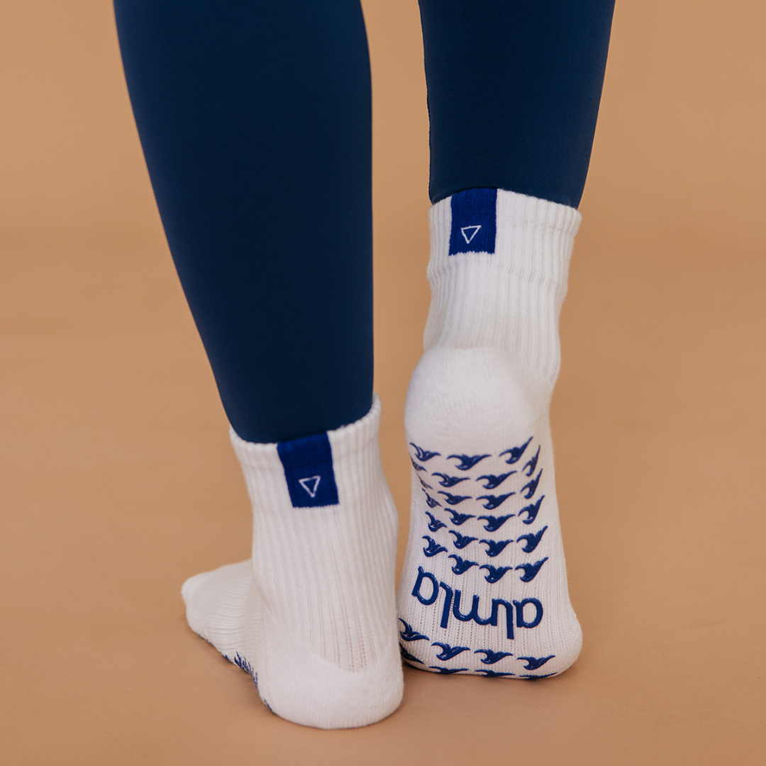 🌊Water Zodiac Element Grip Socks | Cancer, Scorpio, Pisces