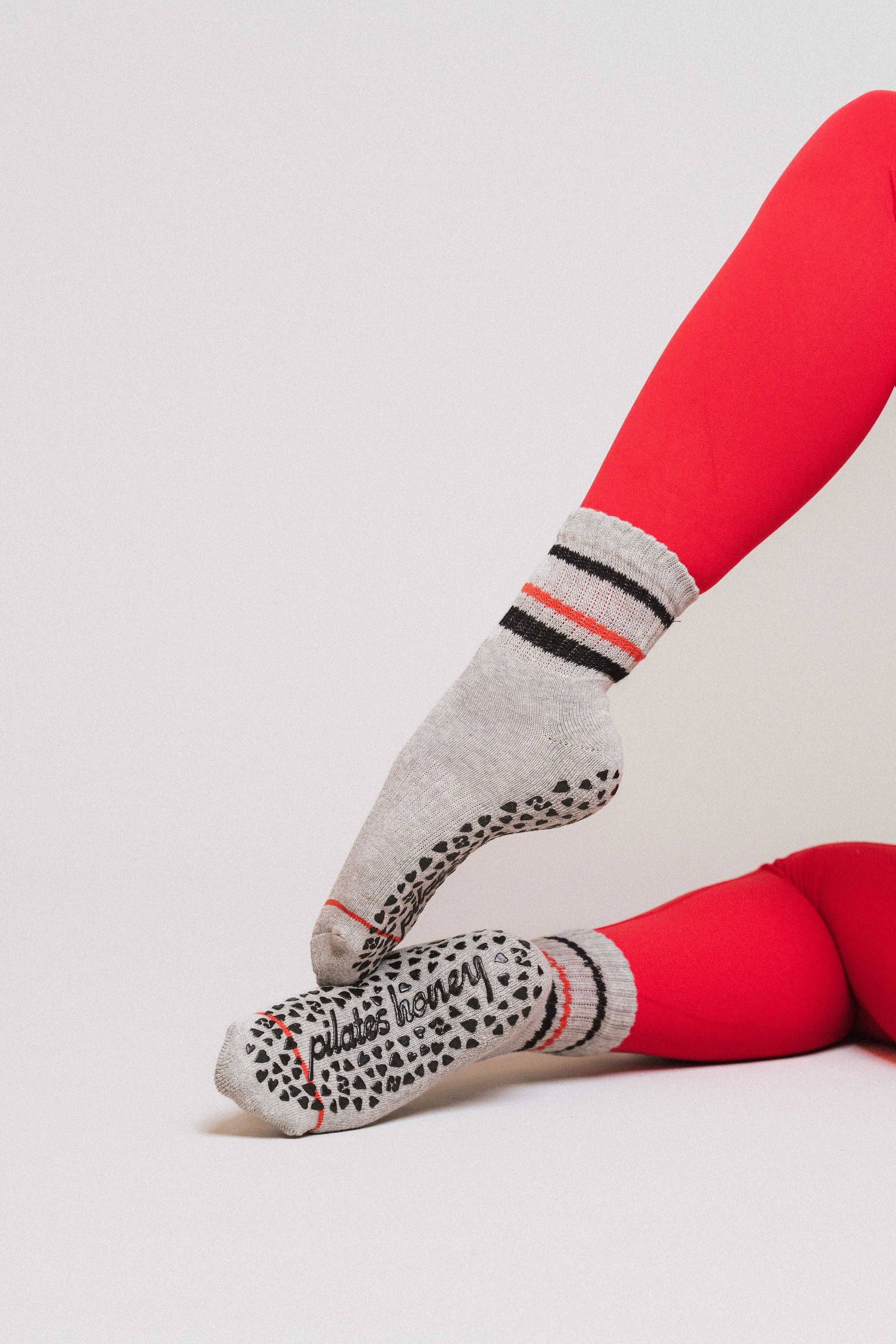 The Heathered Vintage Shorty Crew