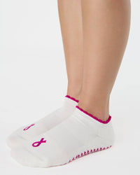 Pointe Studio x Susan G. Komen Ribbon Full Foot Grip Sock in white and pink — official product image 4