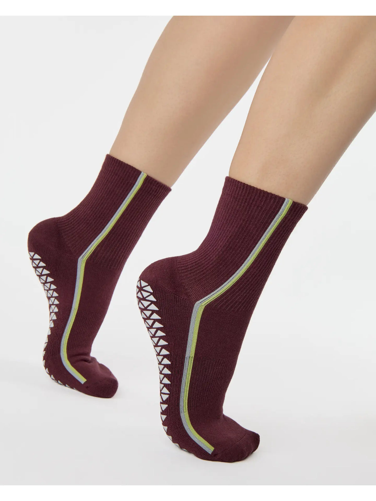Race Ankle Grip Sock | Chocolate Cherry