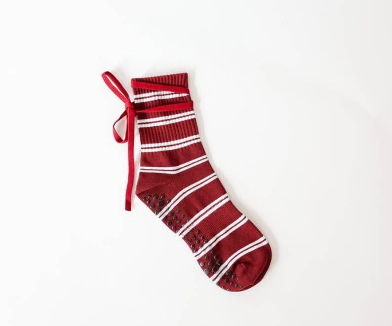 The Sporty Ballerina – Burgundy grip socks by Pilates University 1883 — product image 3