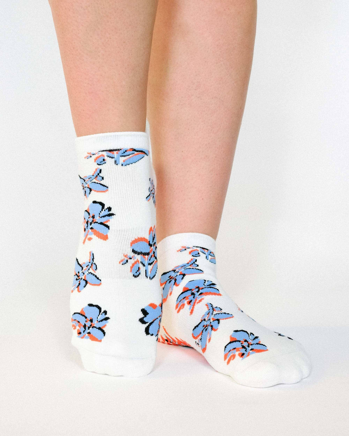 Petal Full Foot Grip Sock: Blue