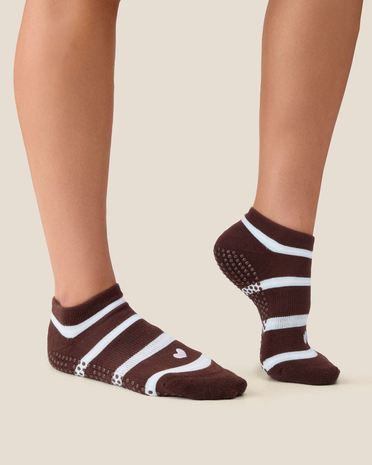 MoveActive Low Rise Grip Socks - Candy Stripe Espresso – detail view 2