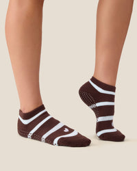 MoveActive Low Rise Grip Socks - Candy Stripe Espresso – detail view 2
