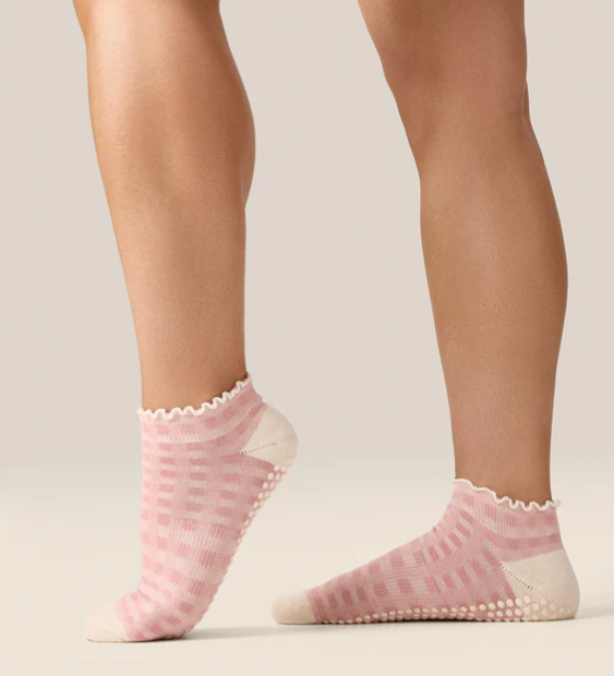 Low Rise Grip Socks - Gingham Frill Rose