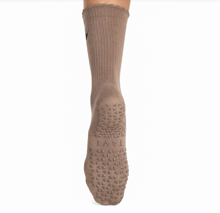 Kalea Scallop Grip Socks – Pebble